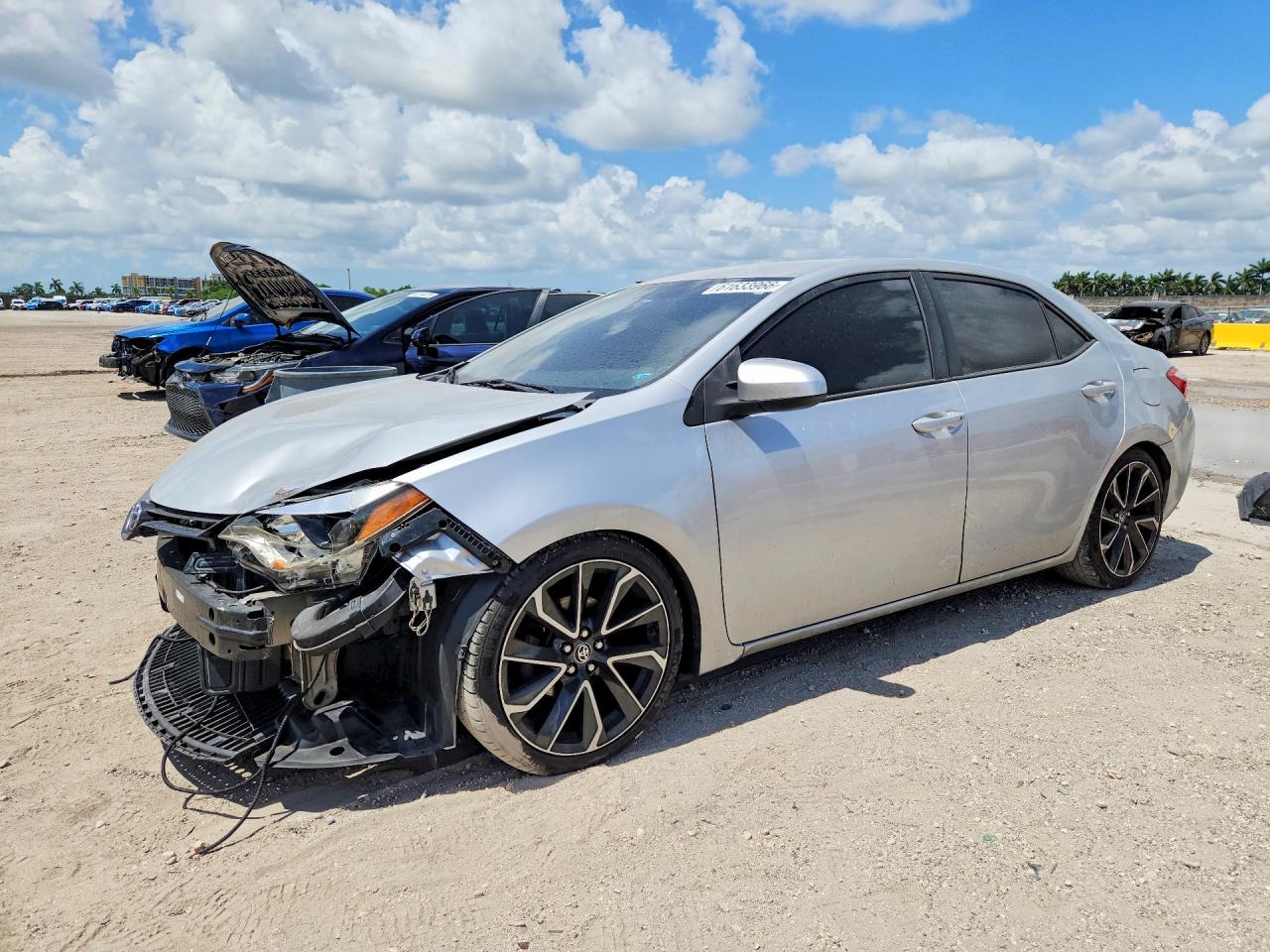 2015 TOYOTA COROLLA