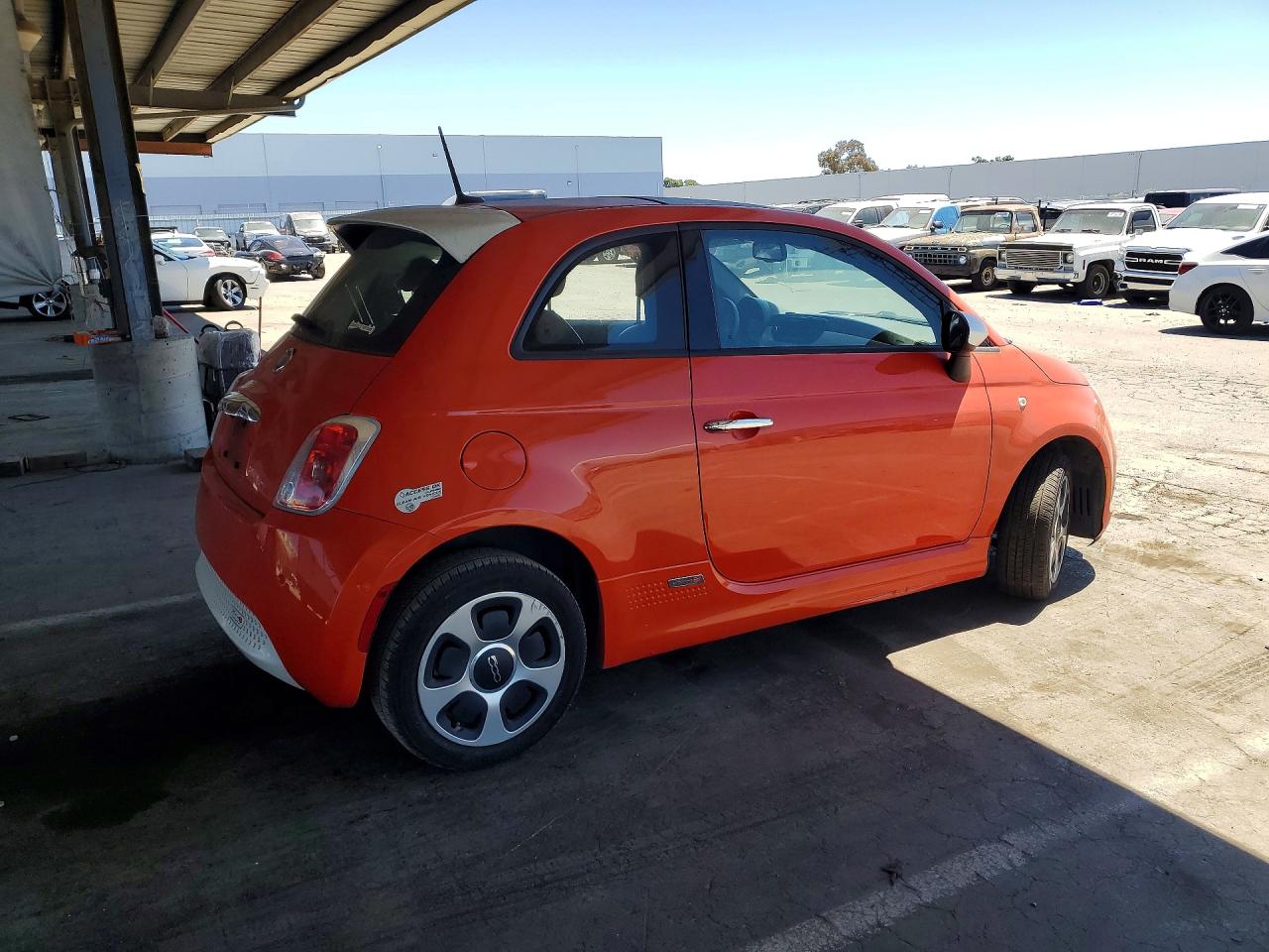 2015 FIAT 500