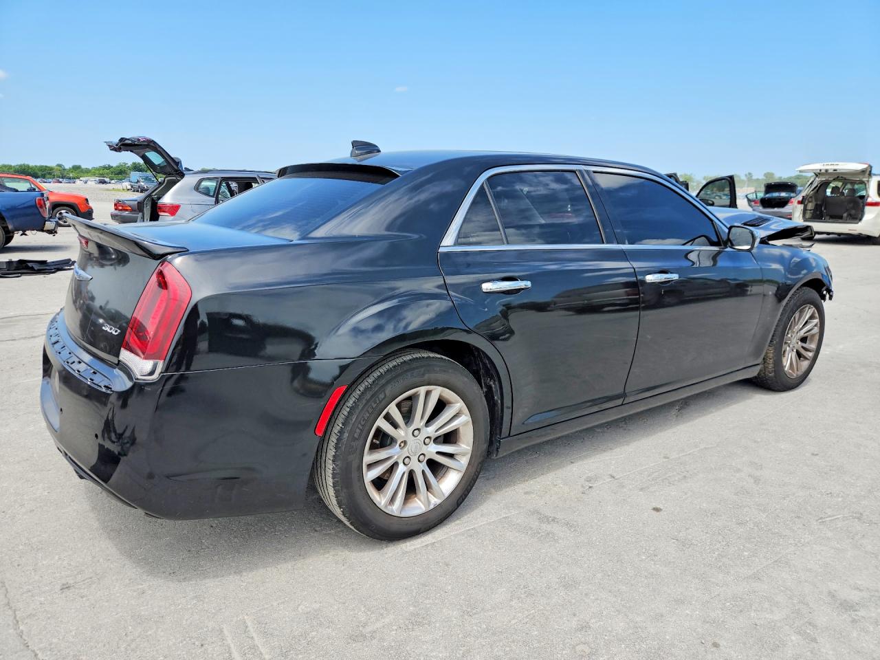 2015 CHRYSLER 300