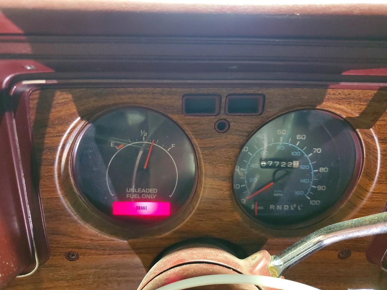 1976 CHEVROLET MONTECARLO
