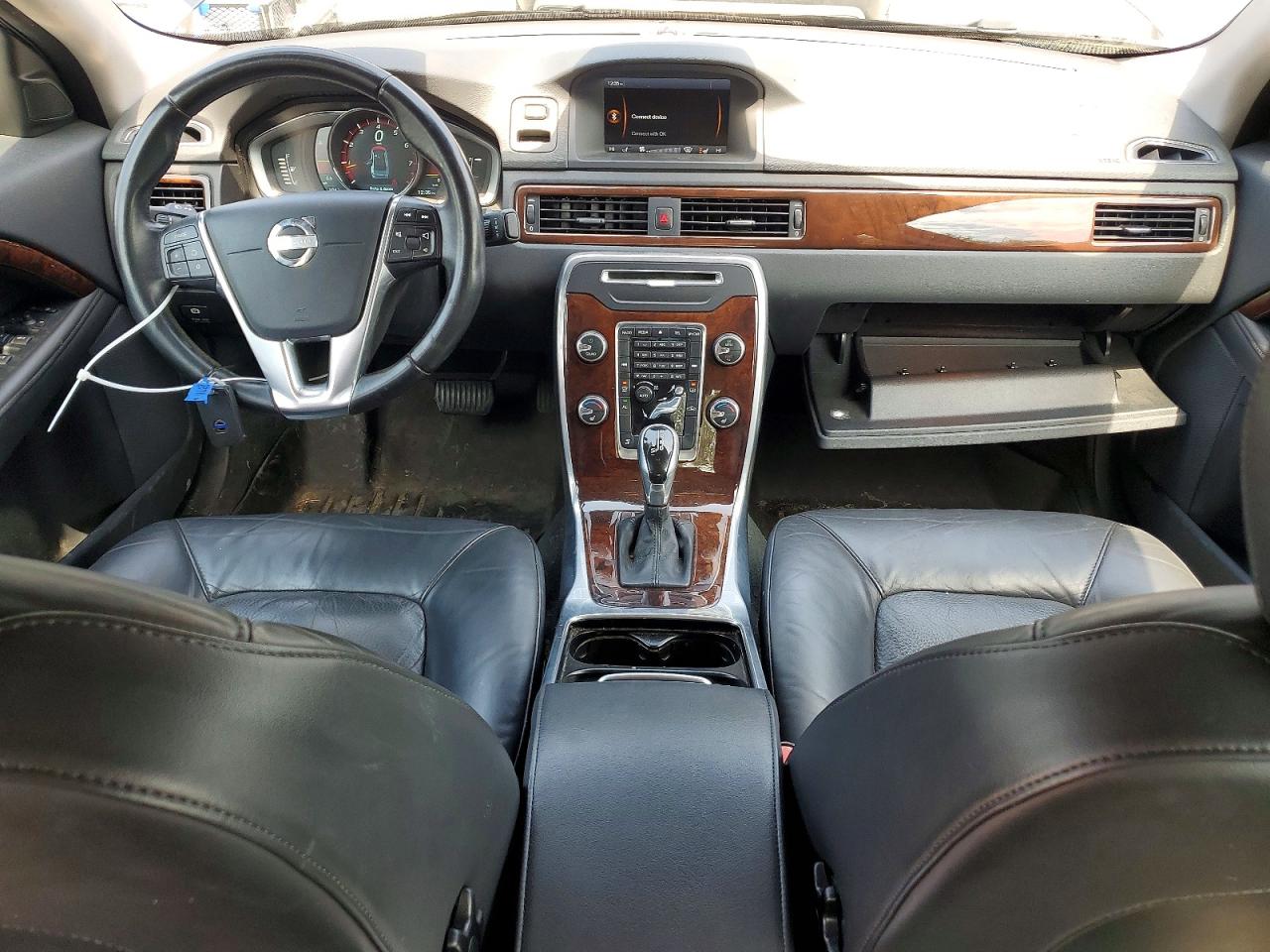 2014 VOLVO S80