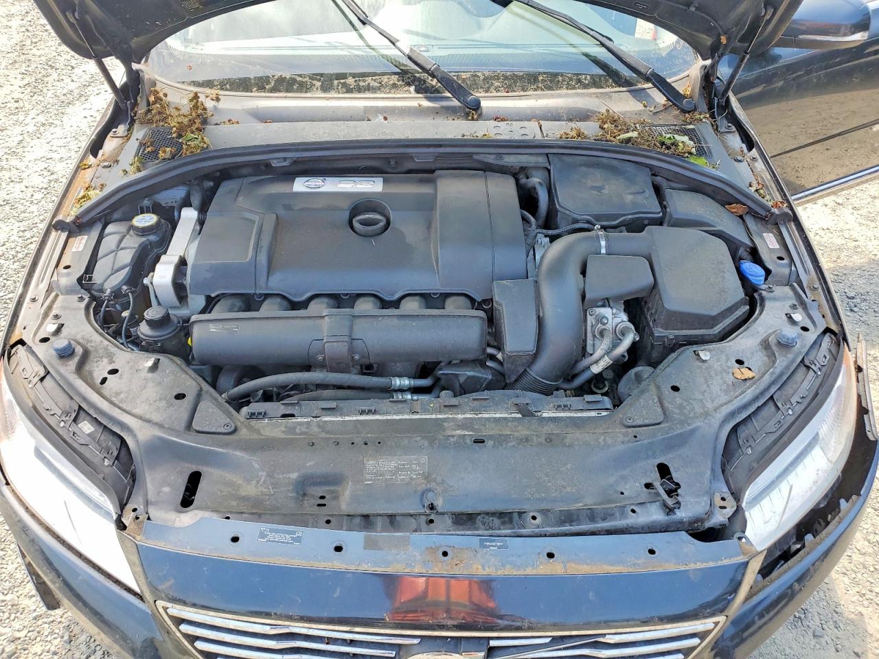 2014 VOLVO S80
