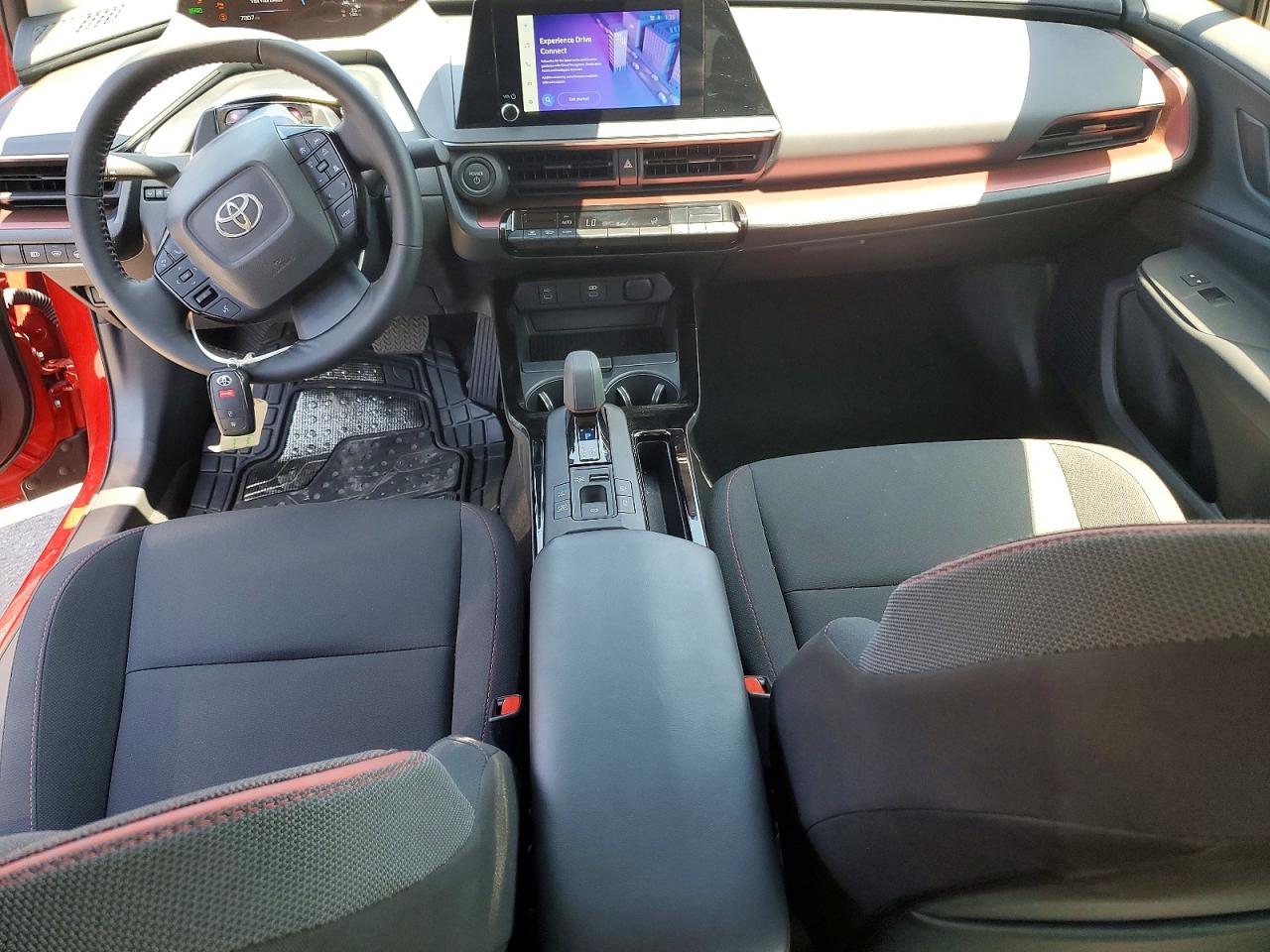 2024 TOYOTA PRIUS