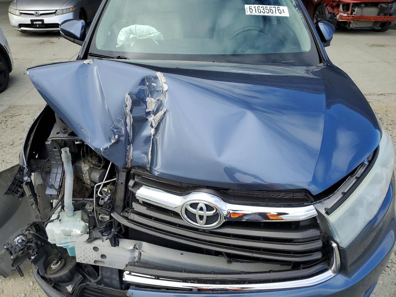 2015 TOYOTA HIGHLANDER