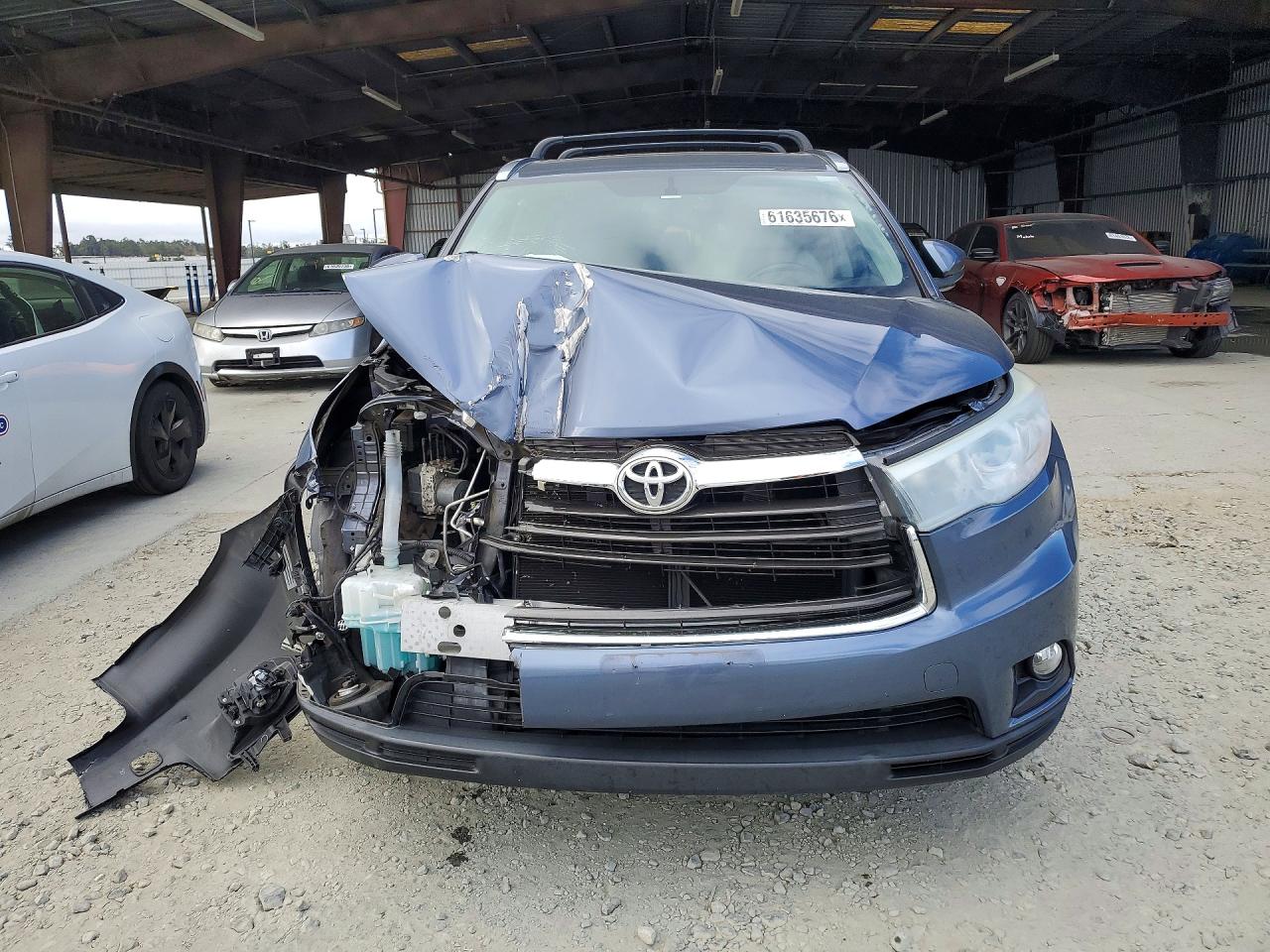 2015 TOYOTA HIGHLANDER