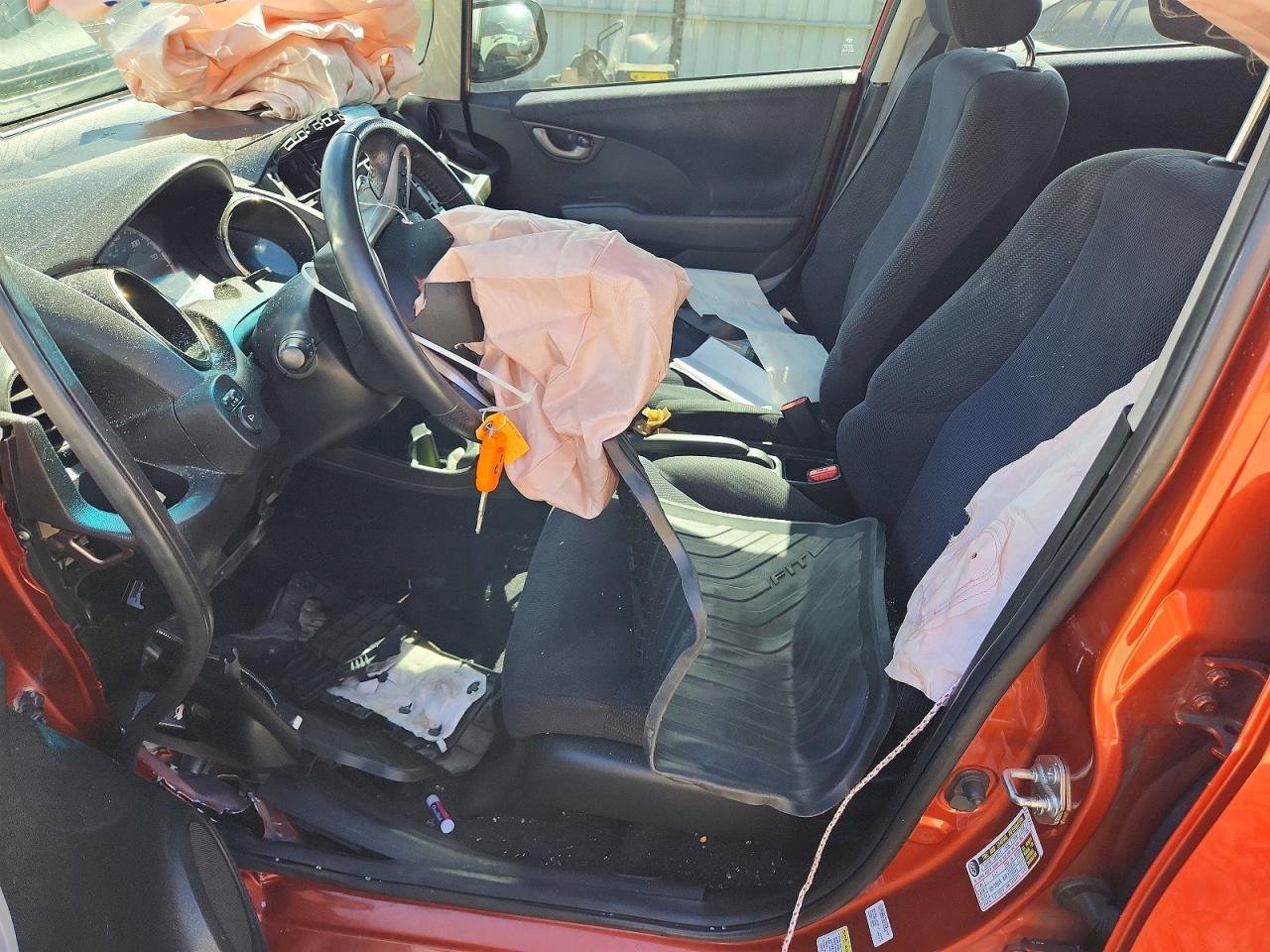 2012 HONDA FIT