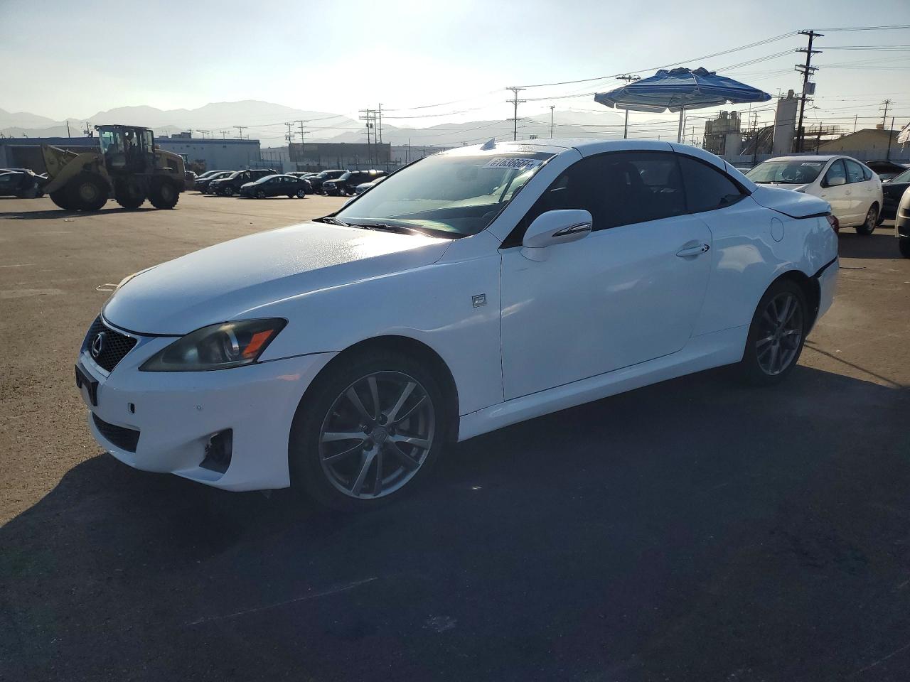 2014 LEXUS IS