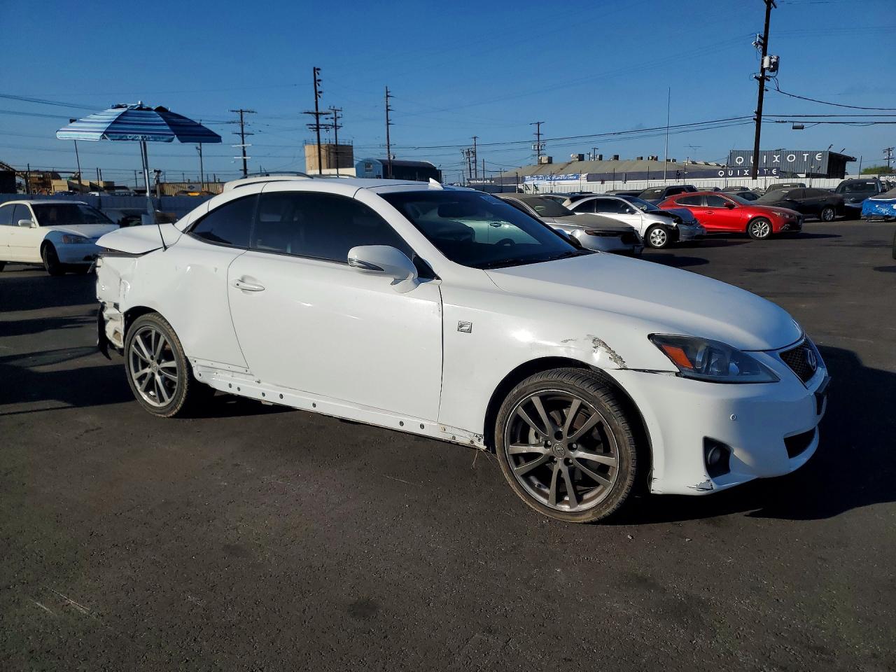2014 LEXUS IS