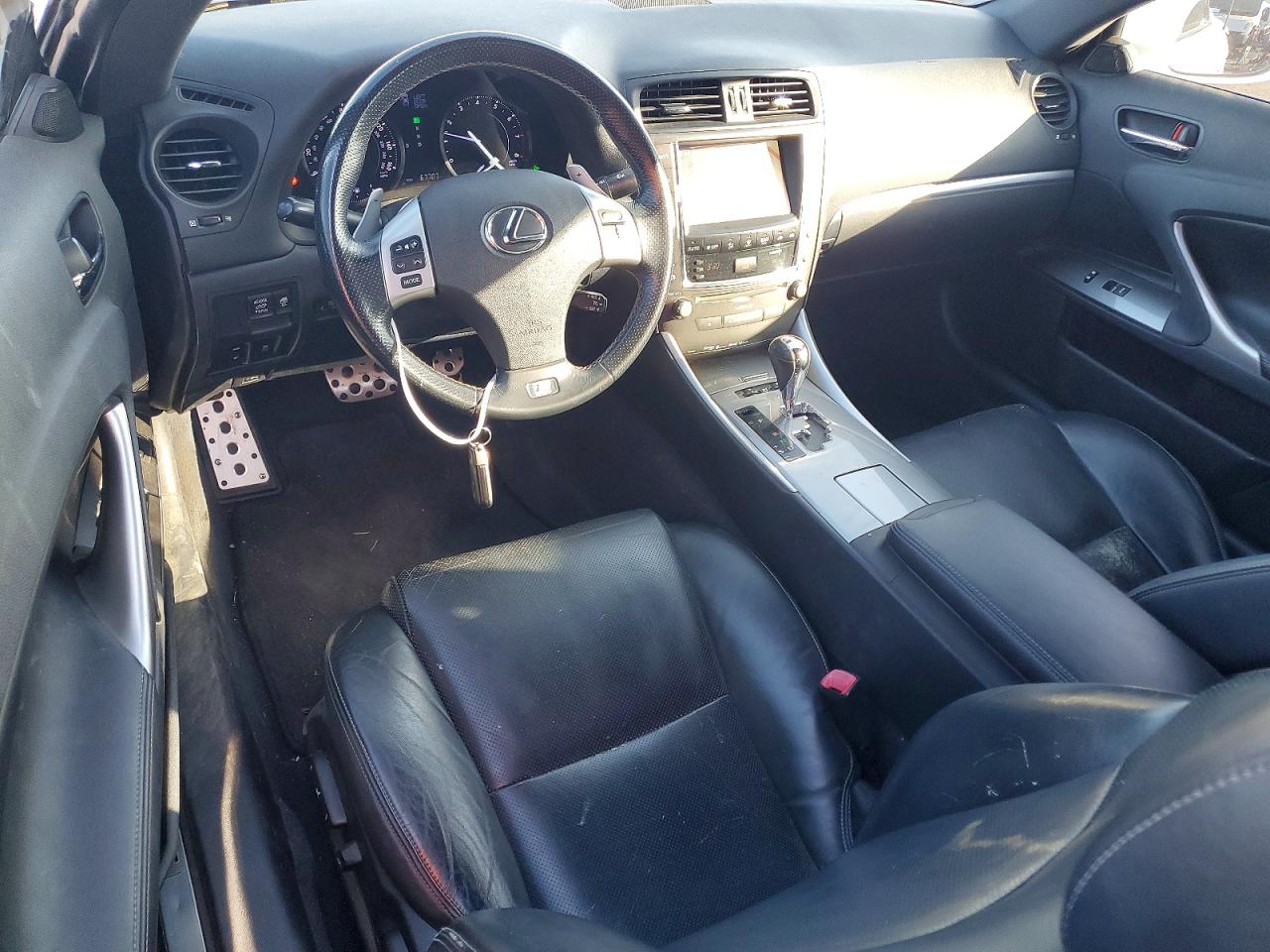 2014 LEXUS IS