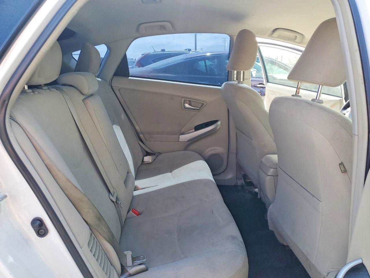 2014 TOYOTA PRIUS