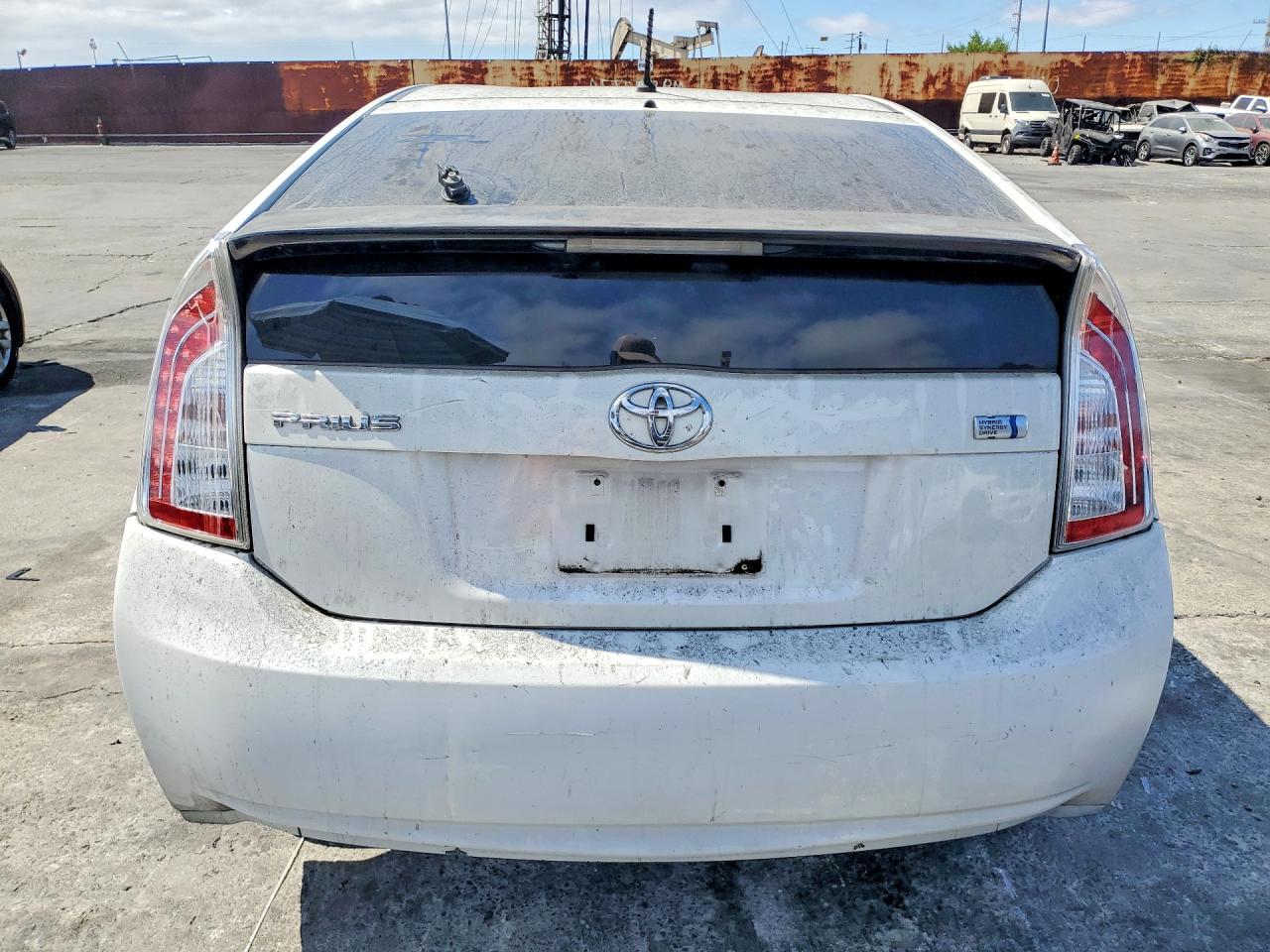 2014 TOYOTA PRIUS