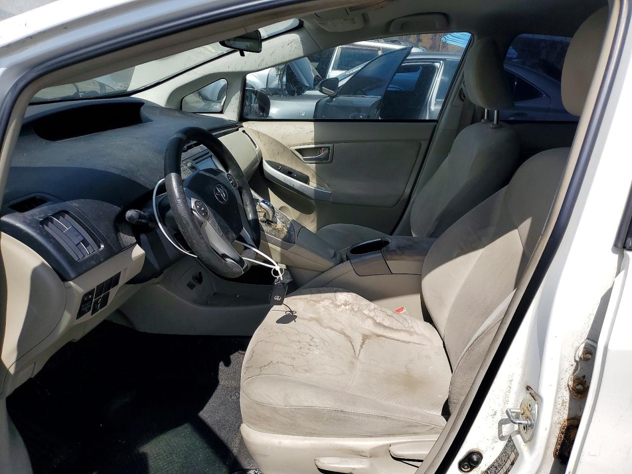 2014 TOYOTA PRIUS