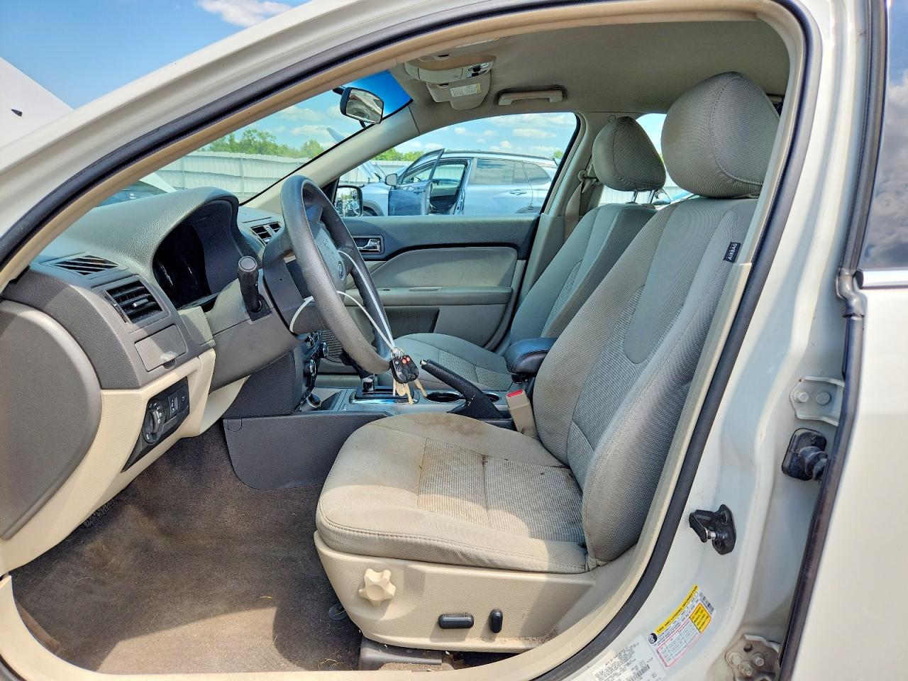 2011 FORD FUSION