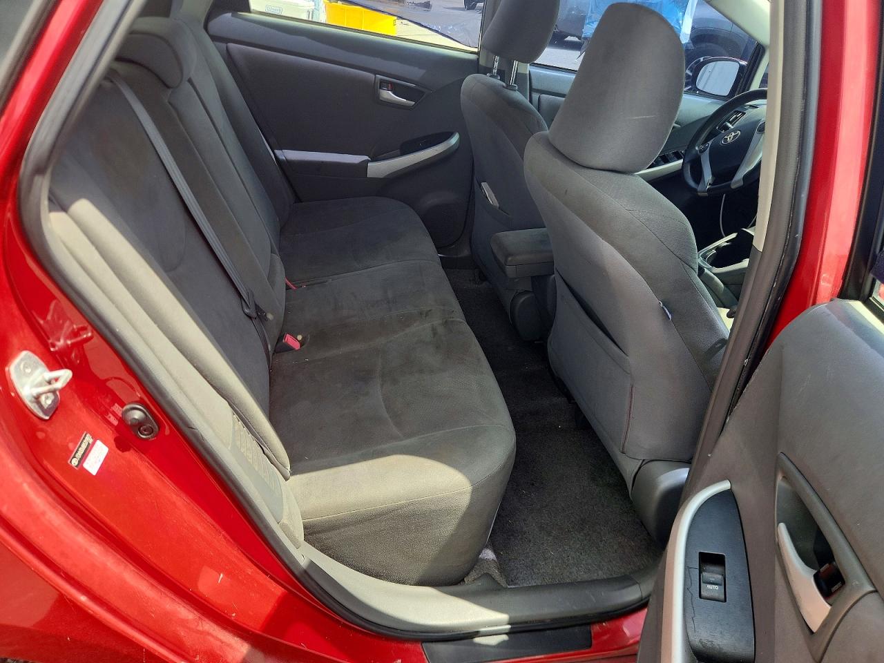 2011 TOYOTA PRIUS