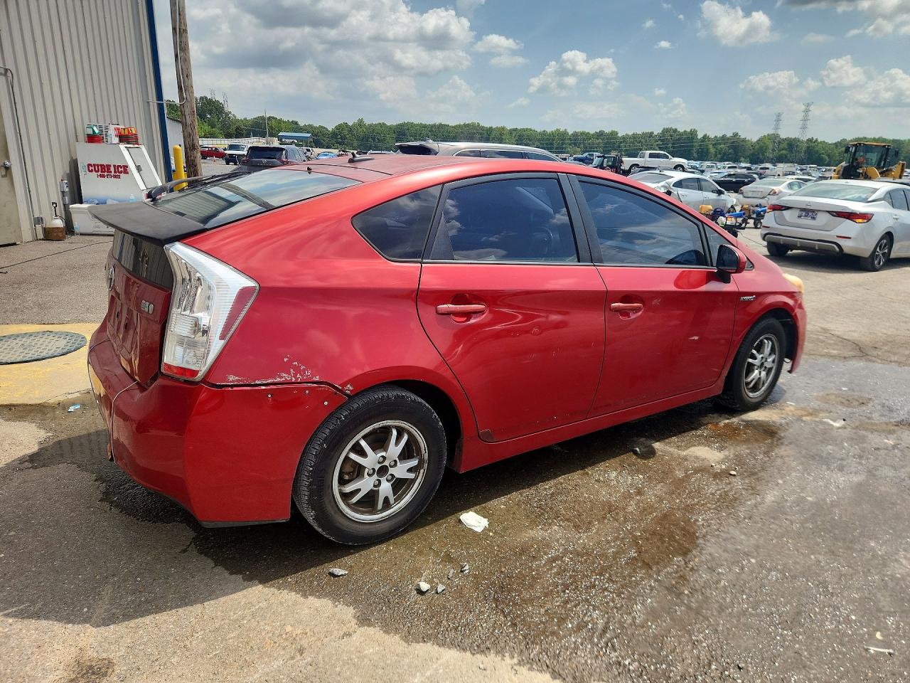 2011 TOYOTA PRIUS
