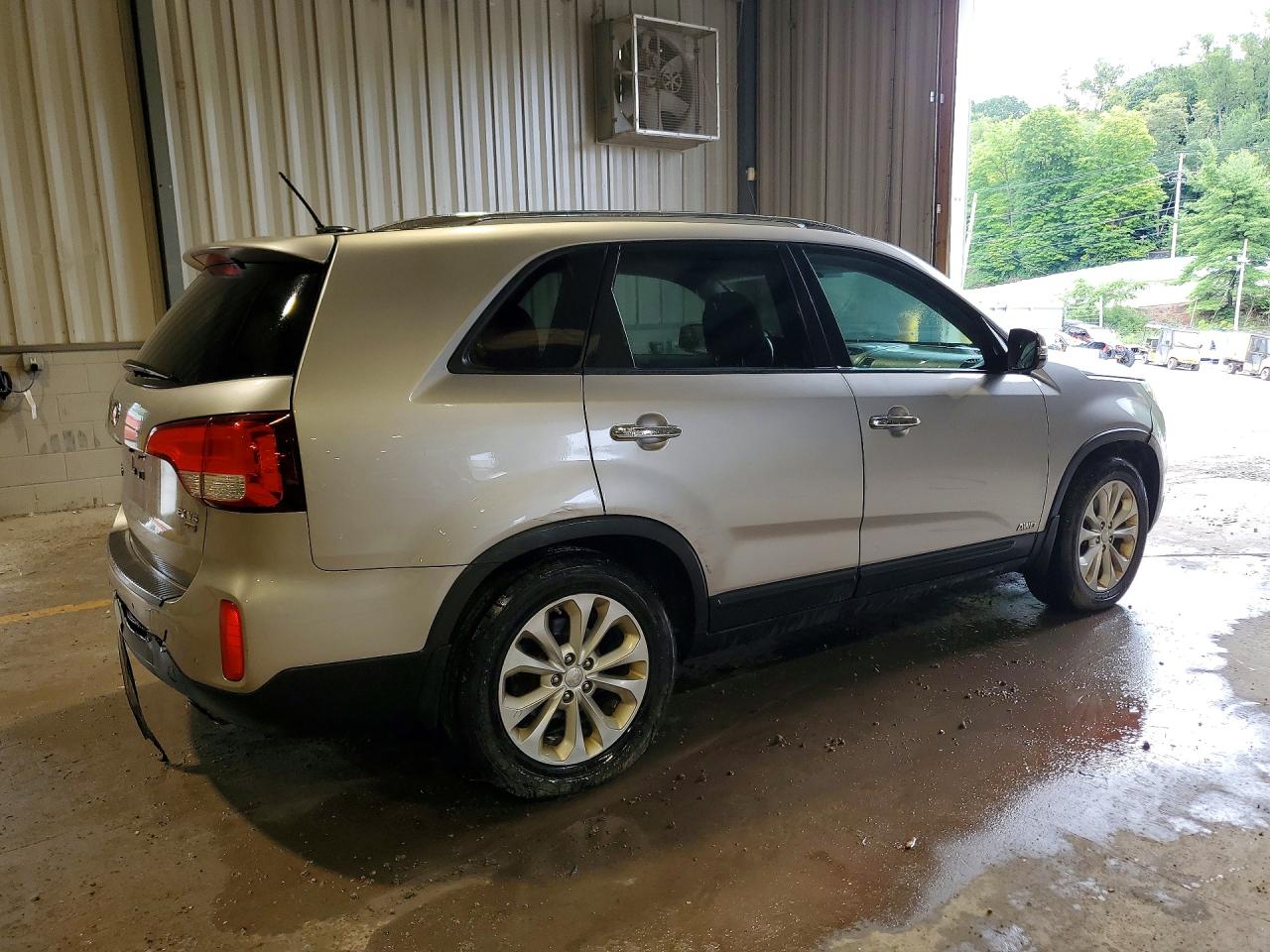 2014 KIA SORENTO