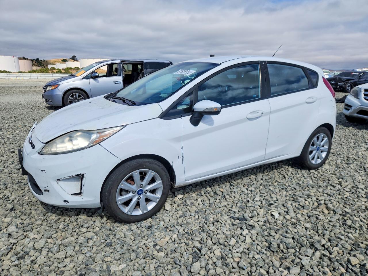 2013 FORD FIESTA