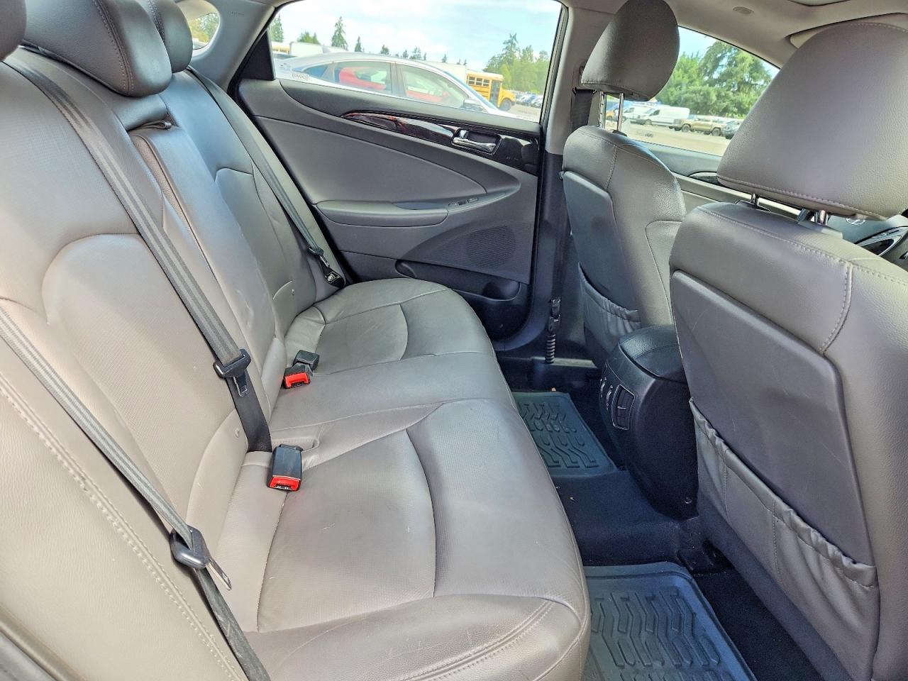 2013 HYUNDAI SONATA