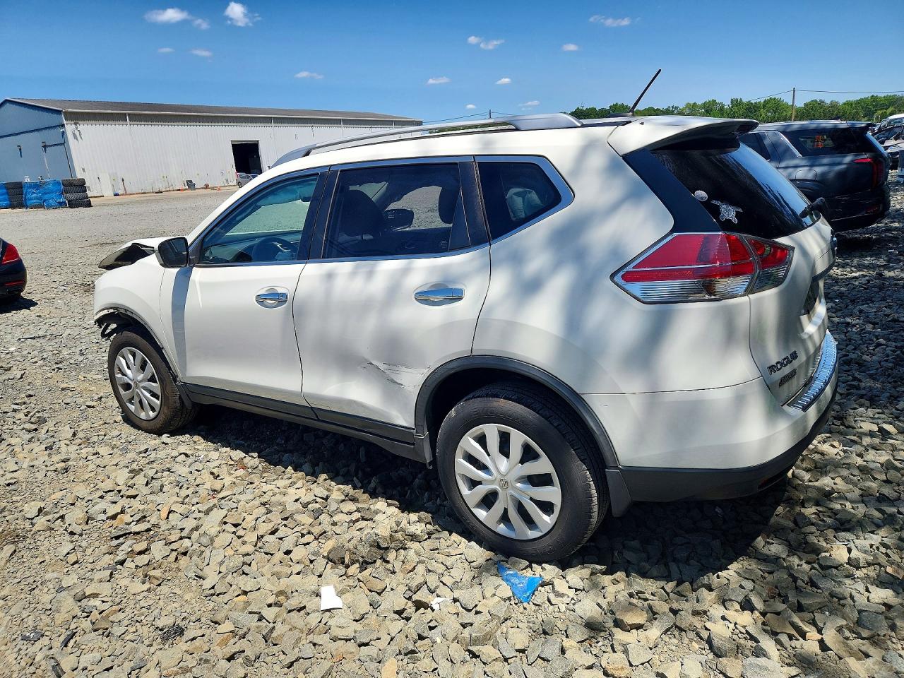 2016 NISSAN ROGUE