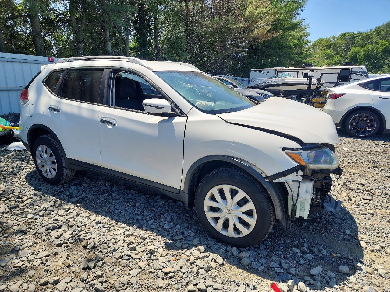 2016 NISSAN ROGUE