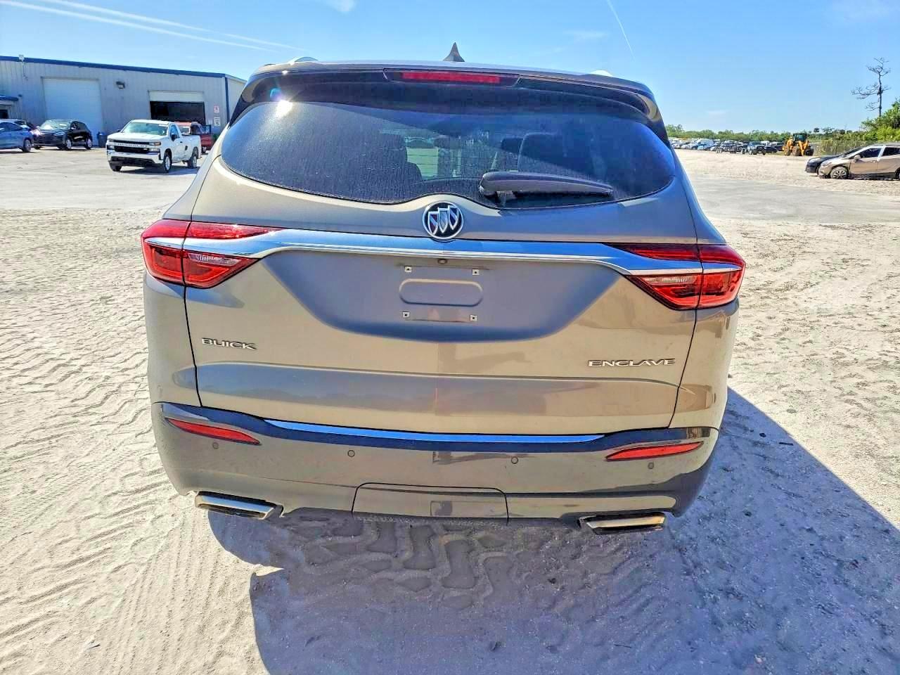 2018 BUICK ENCLAVE