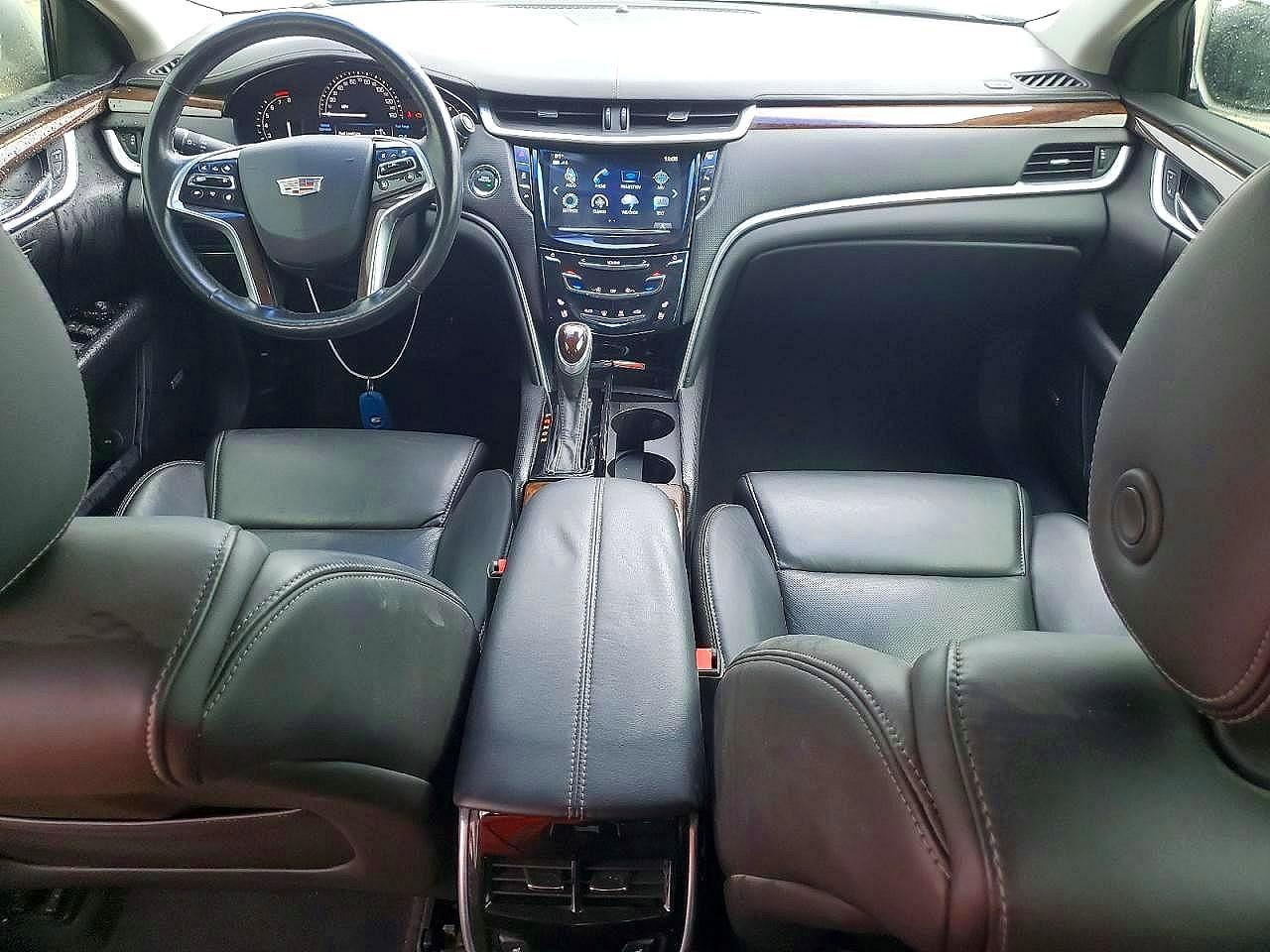 2017 CADILLAC XTS