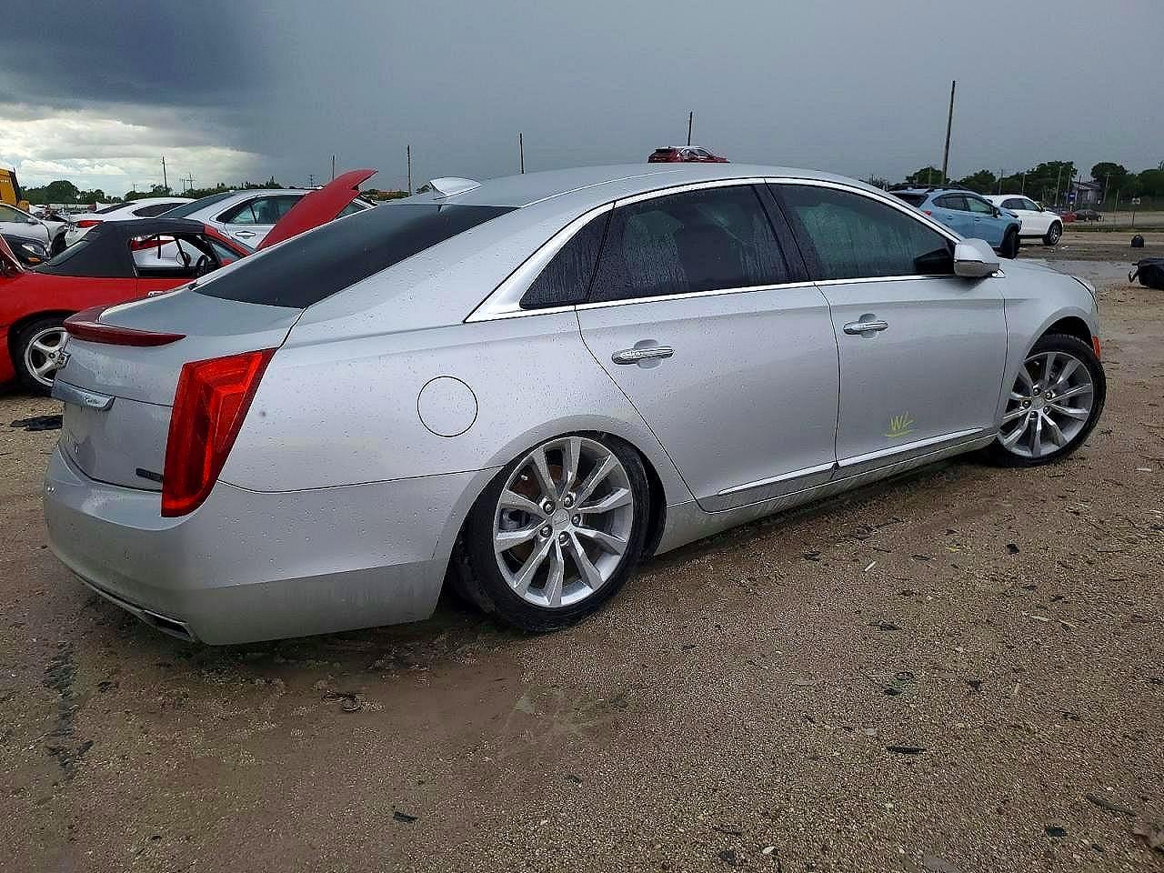 2017 CADILLAC XTS