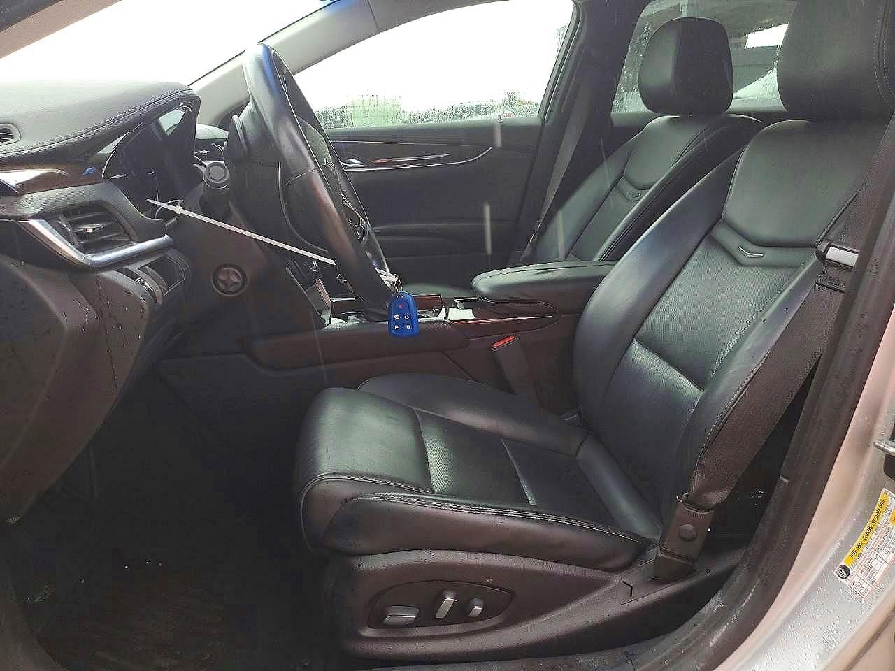 2017 CADILLAC XTS