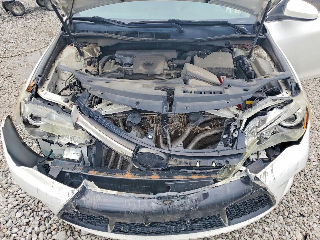 2017 TOYOTA CAMRY