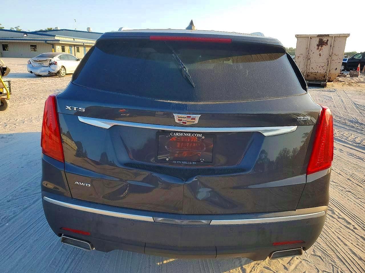 2017 CADILLAC XT5