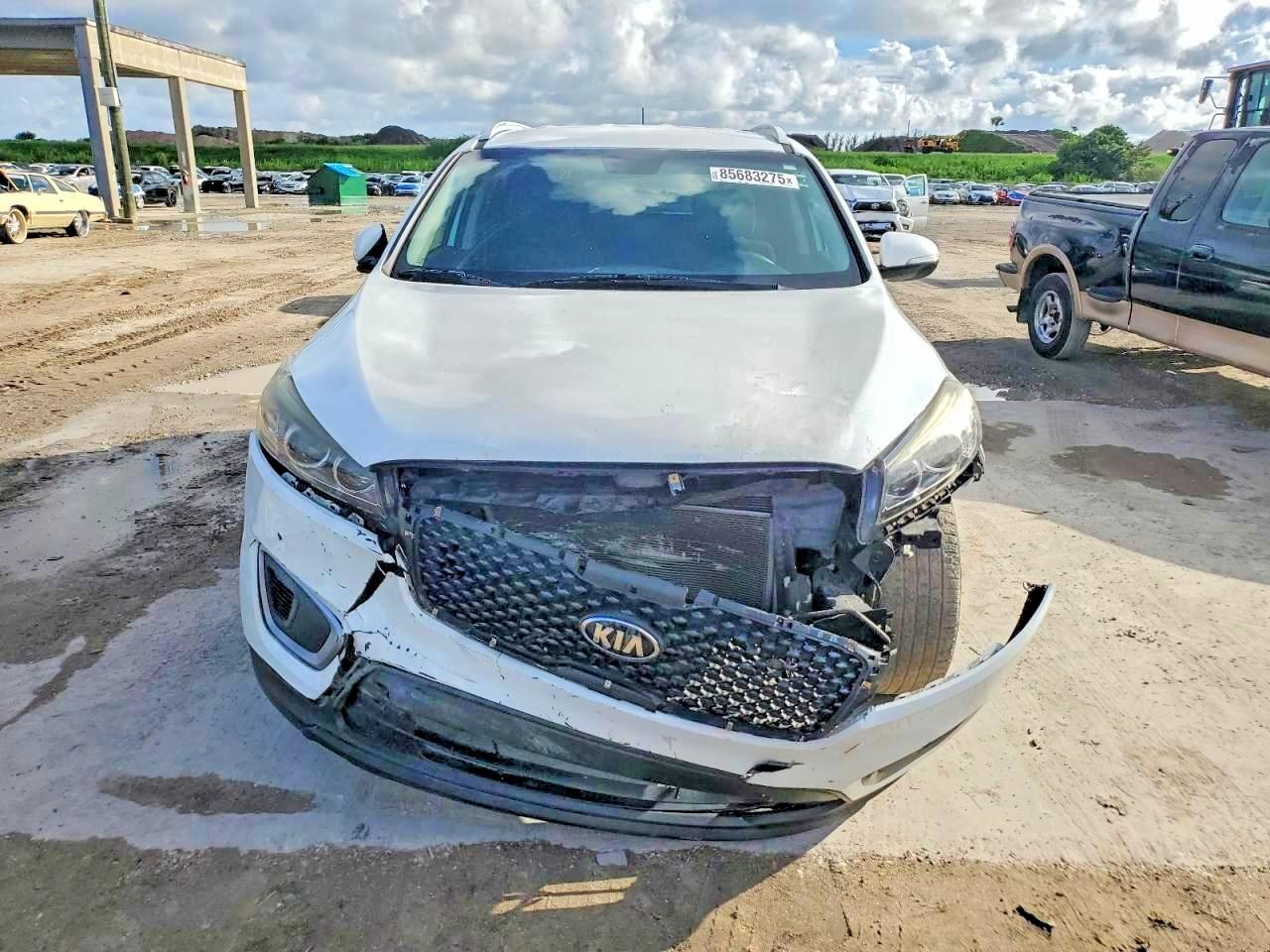 2017 KIA SORENTO
