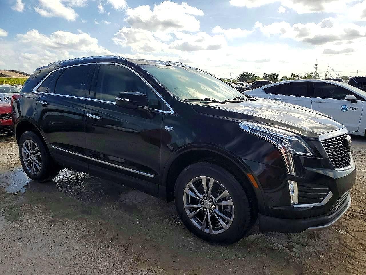 2021 CADILLAC XT5