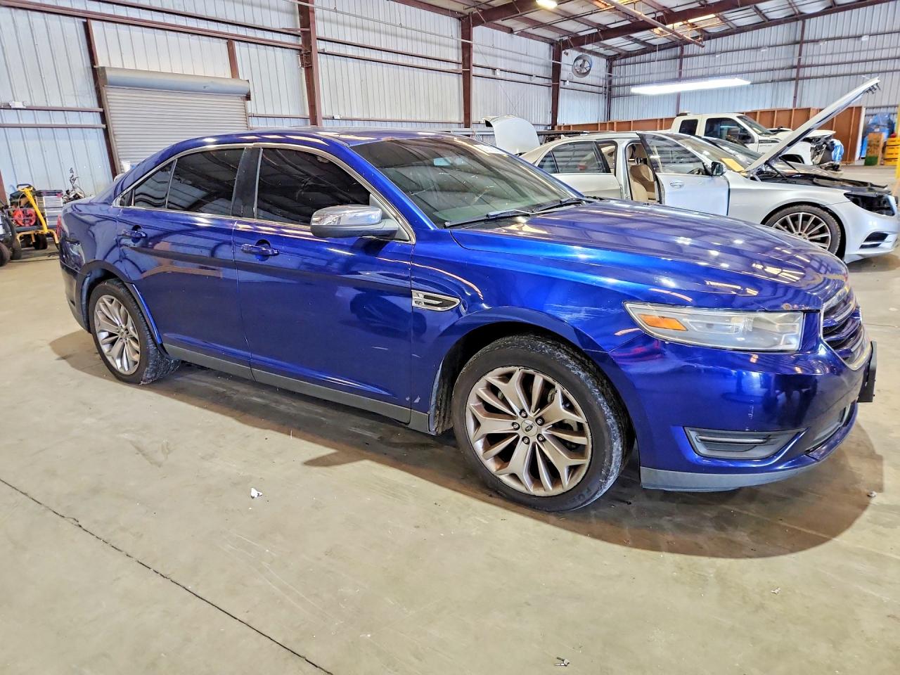 2013 FORD TAURUS