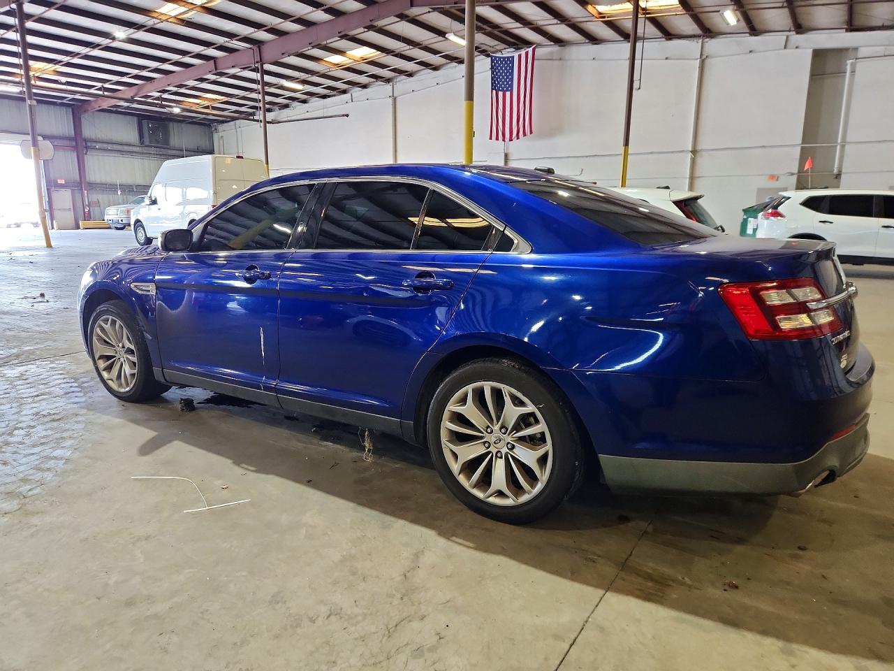 2013 FORD TAURUS