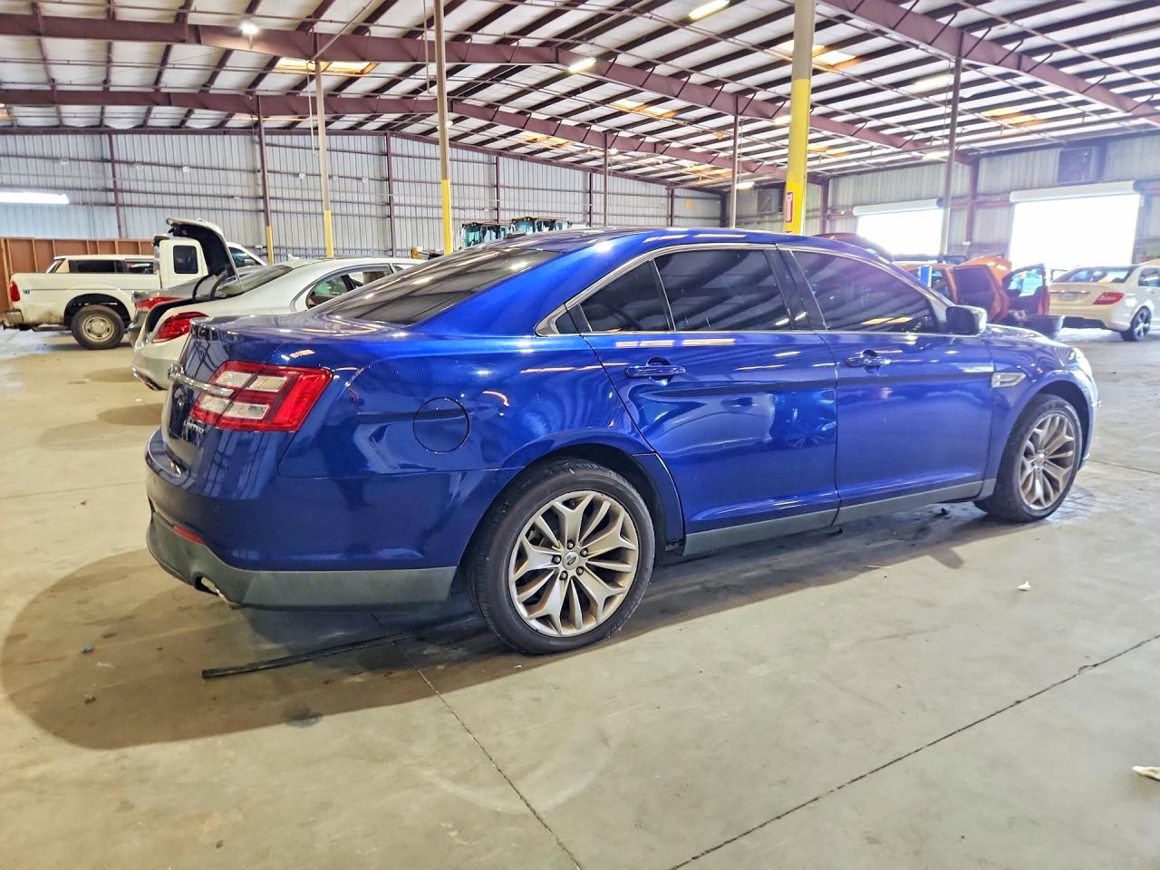 2013 FORD TAURUS