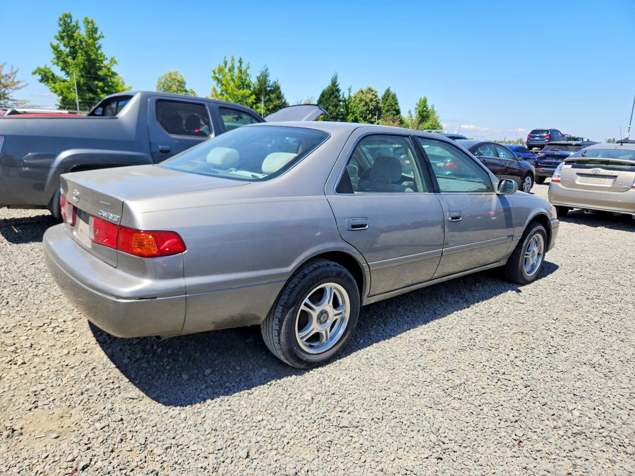 2000 TOYOTA CAMRY
