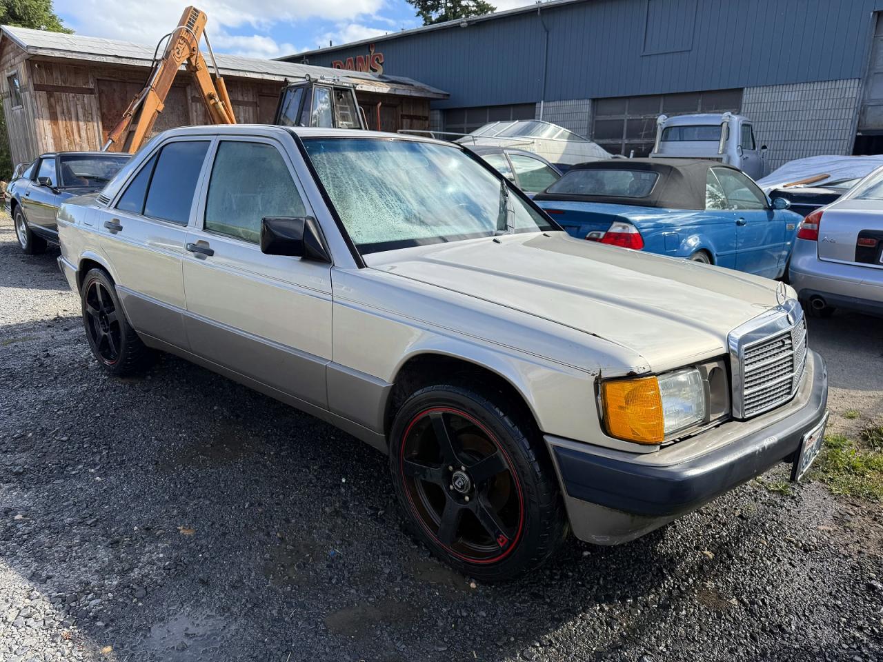 1989 MERCEDES-BENZ 190-CLASS