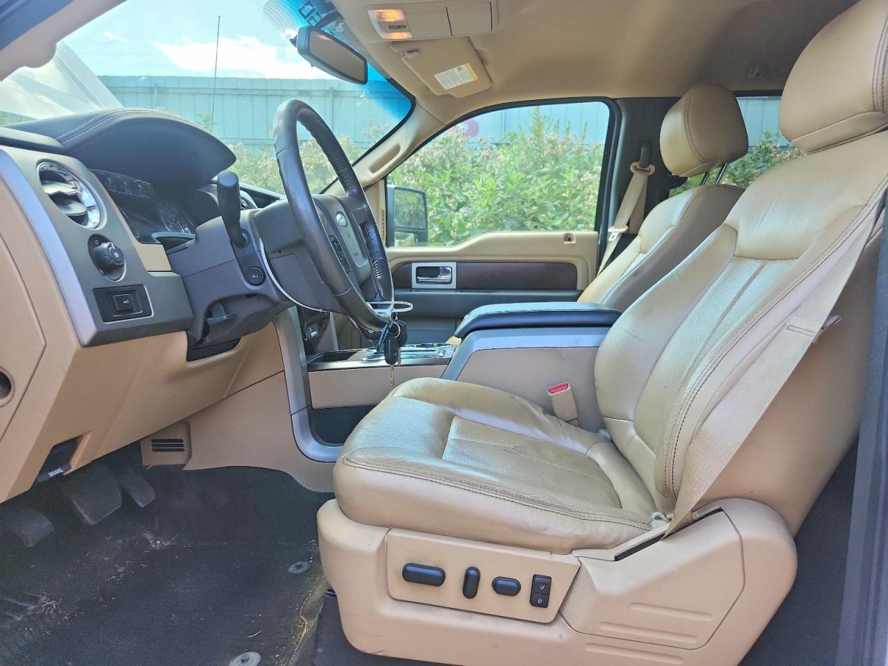 2012 FORD F150