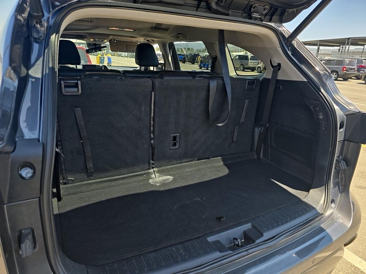 2020 TOYOTA HIGHLANDER