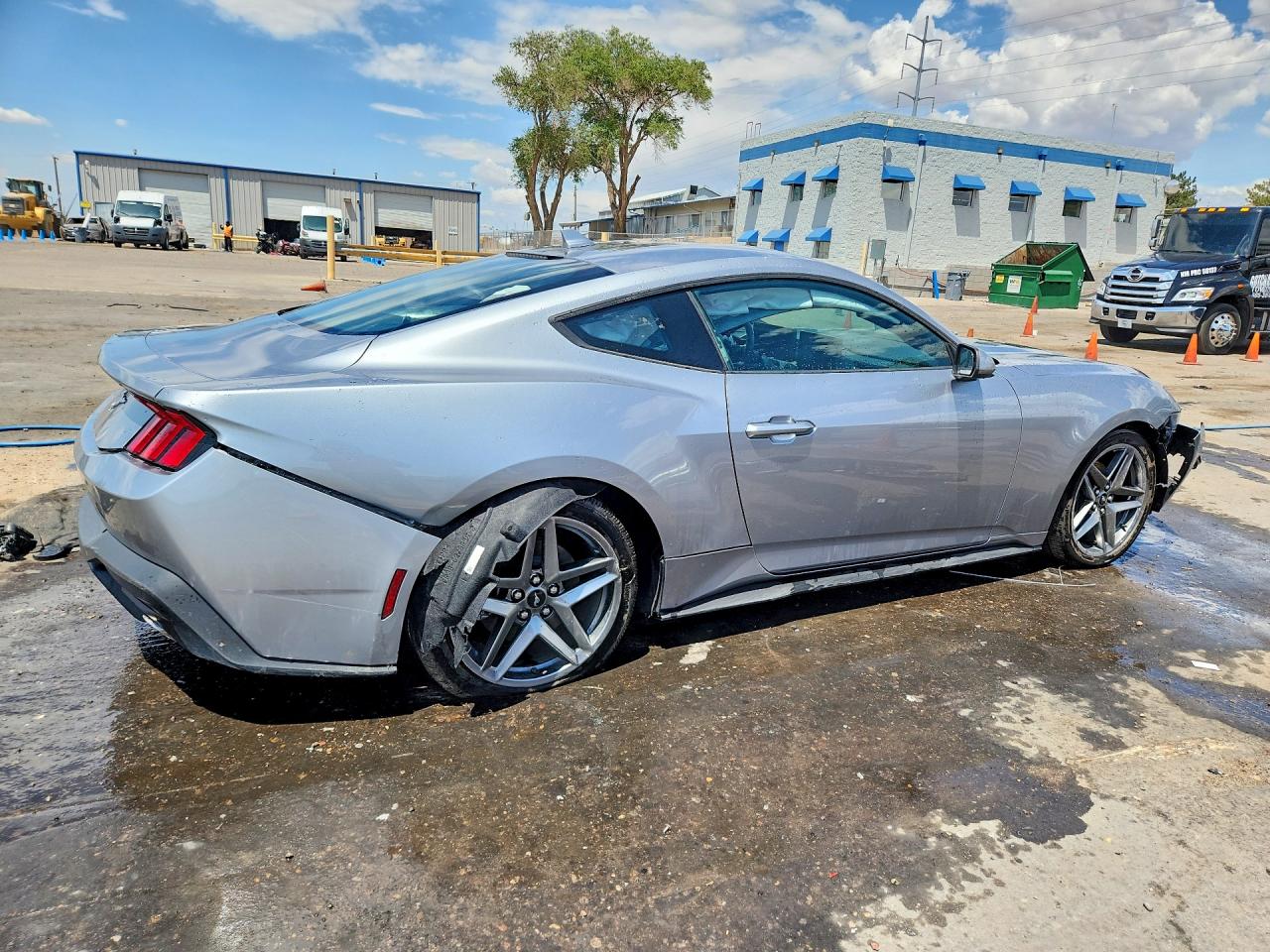 2026 FORD MUSTANG