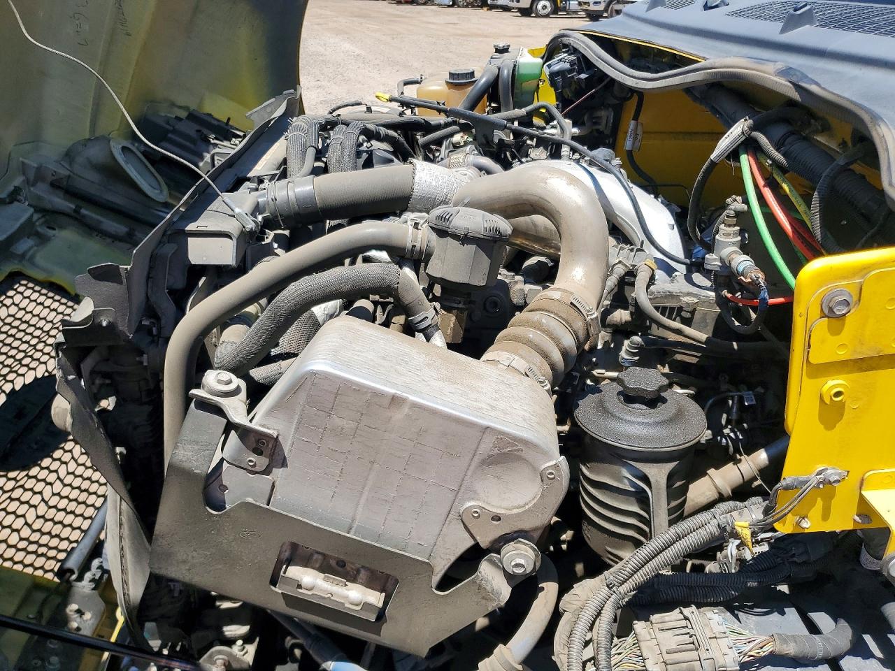2021 FORD F650