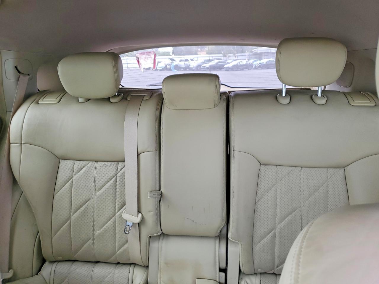 2010 INFINITI FX35