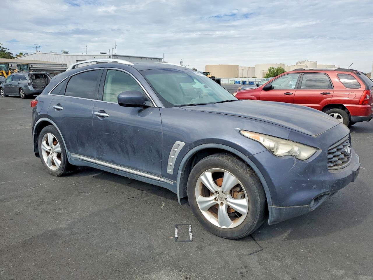 2010 INFINITI FX35