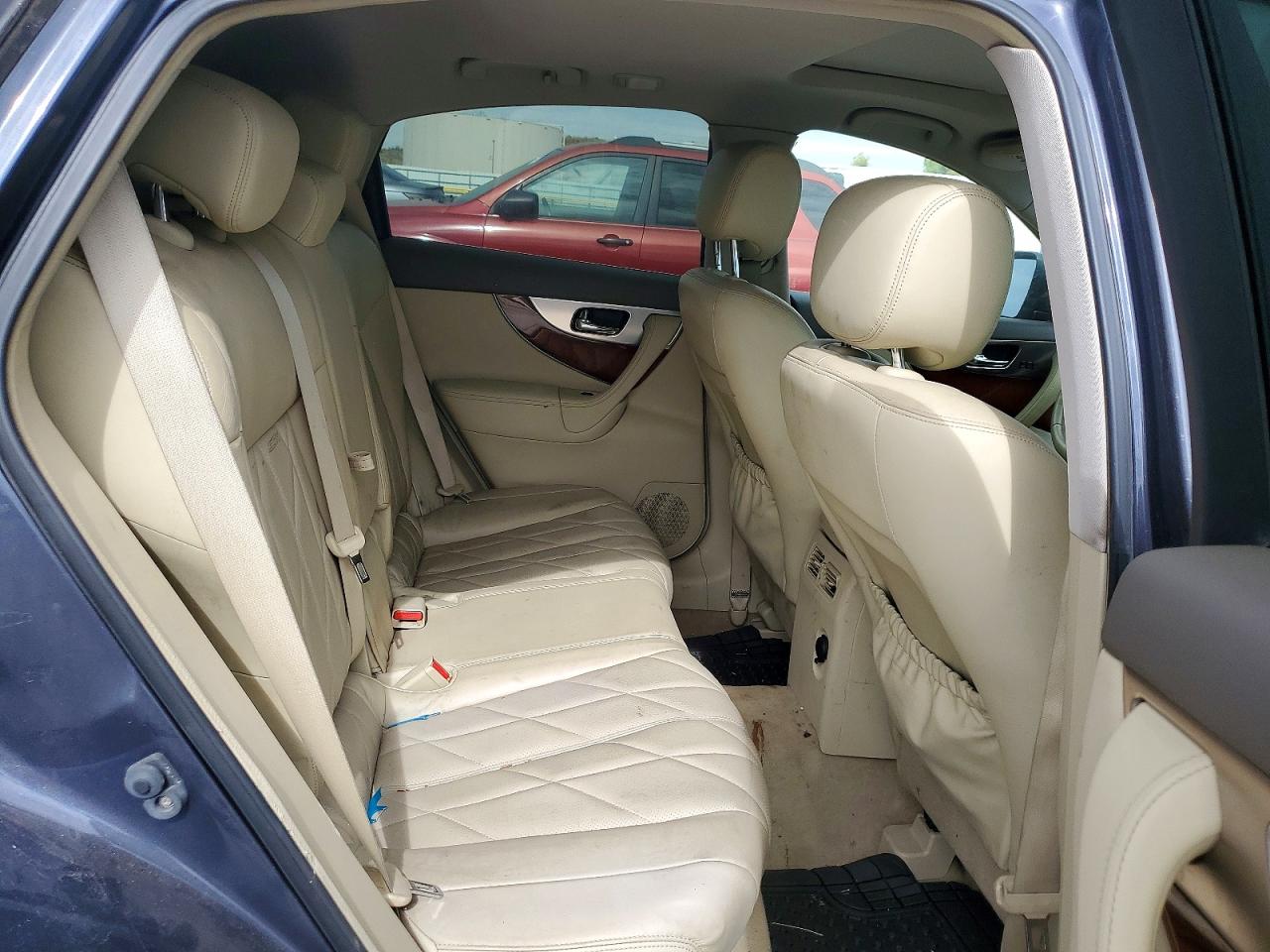 2010 INFINITI FX35