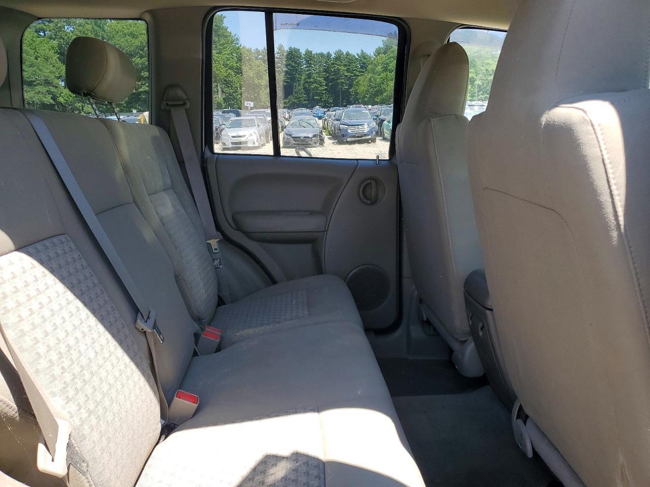 2005 JEEP LIBERTY
