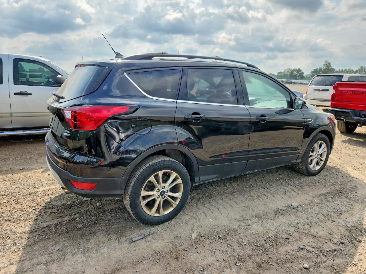2019 FORD ESCAPE