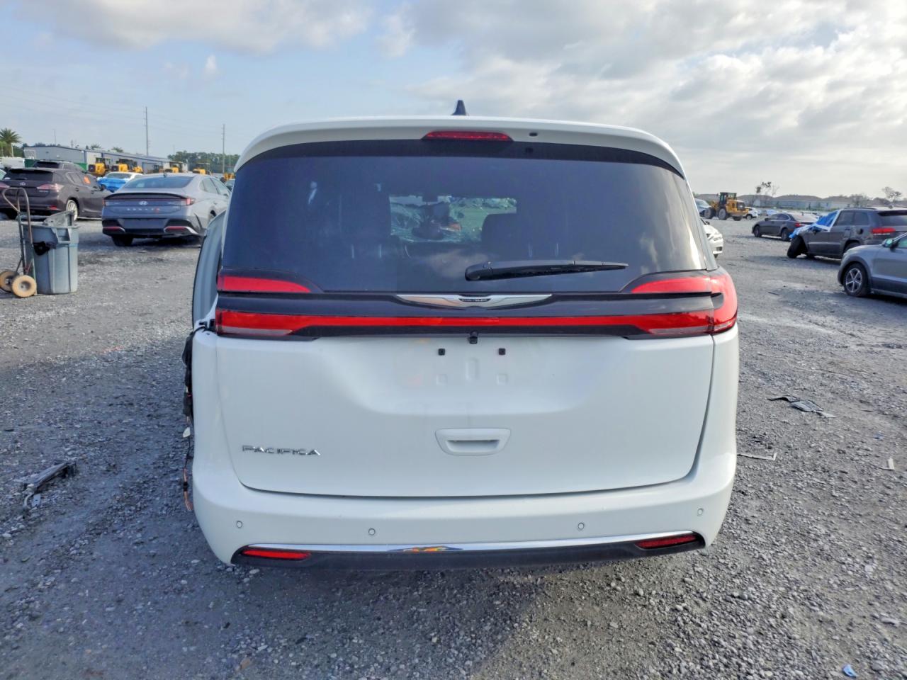 2026 CHRYSLER PACIFICA