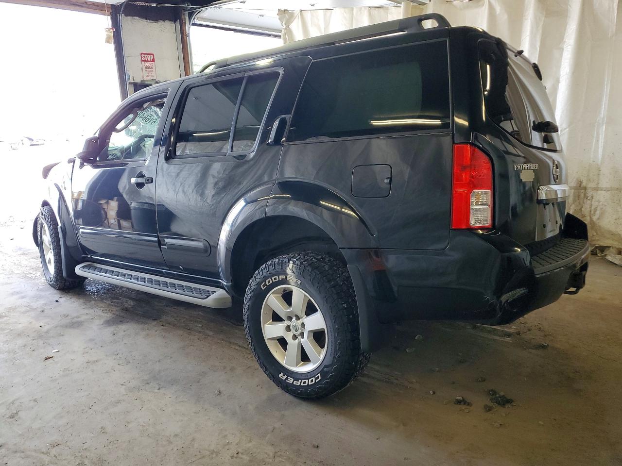 2012 NISSAN PATHFINDER