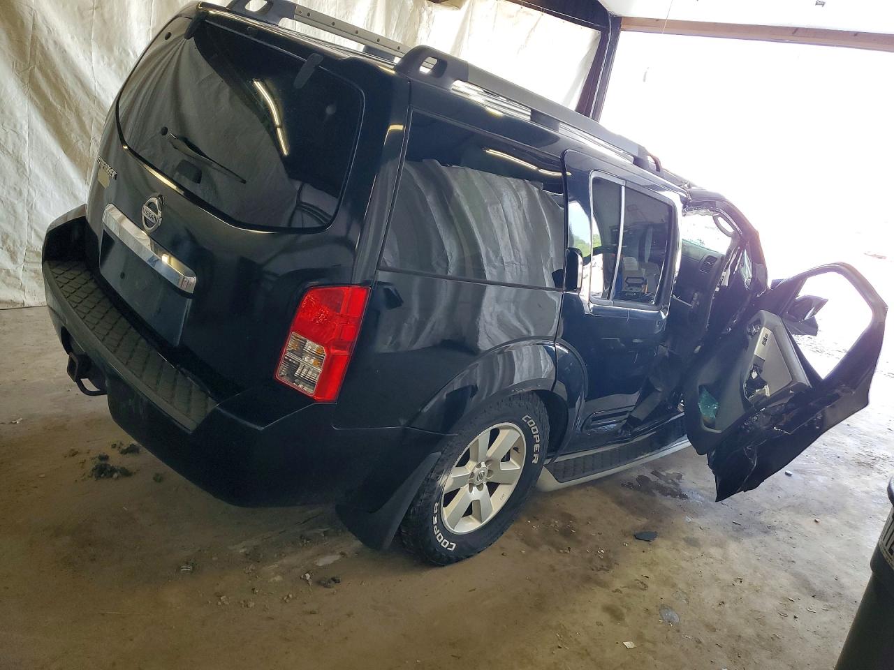 2012 NISSAN PATHFINDER