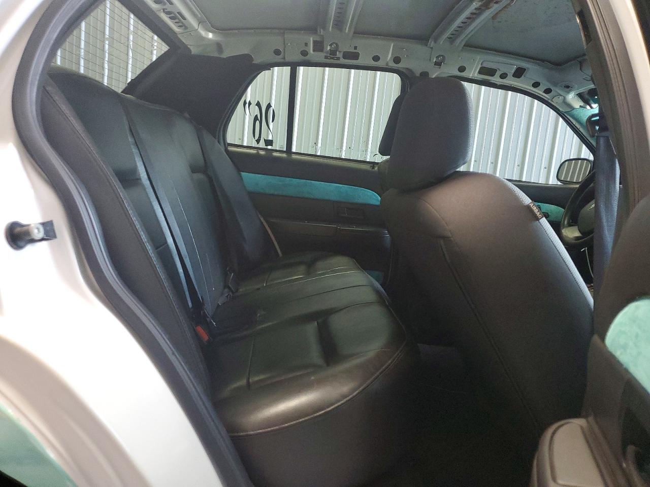 2008 FORD CROWN VIC